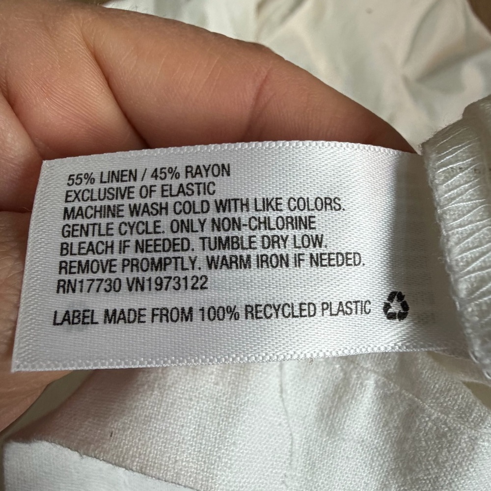 Universal Thread Linen Blend Romper Medium Cream … - image 9